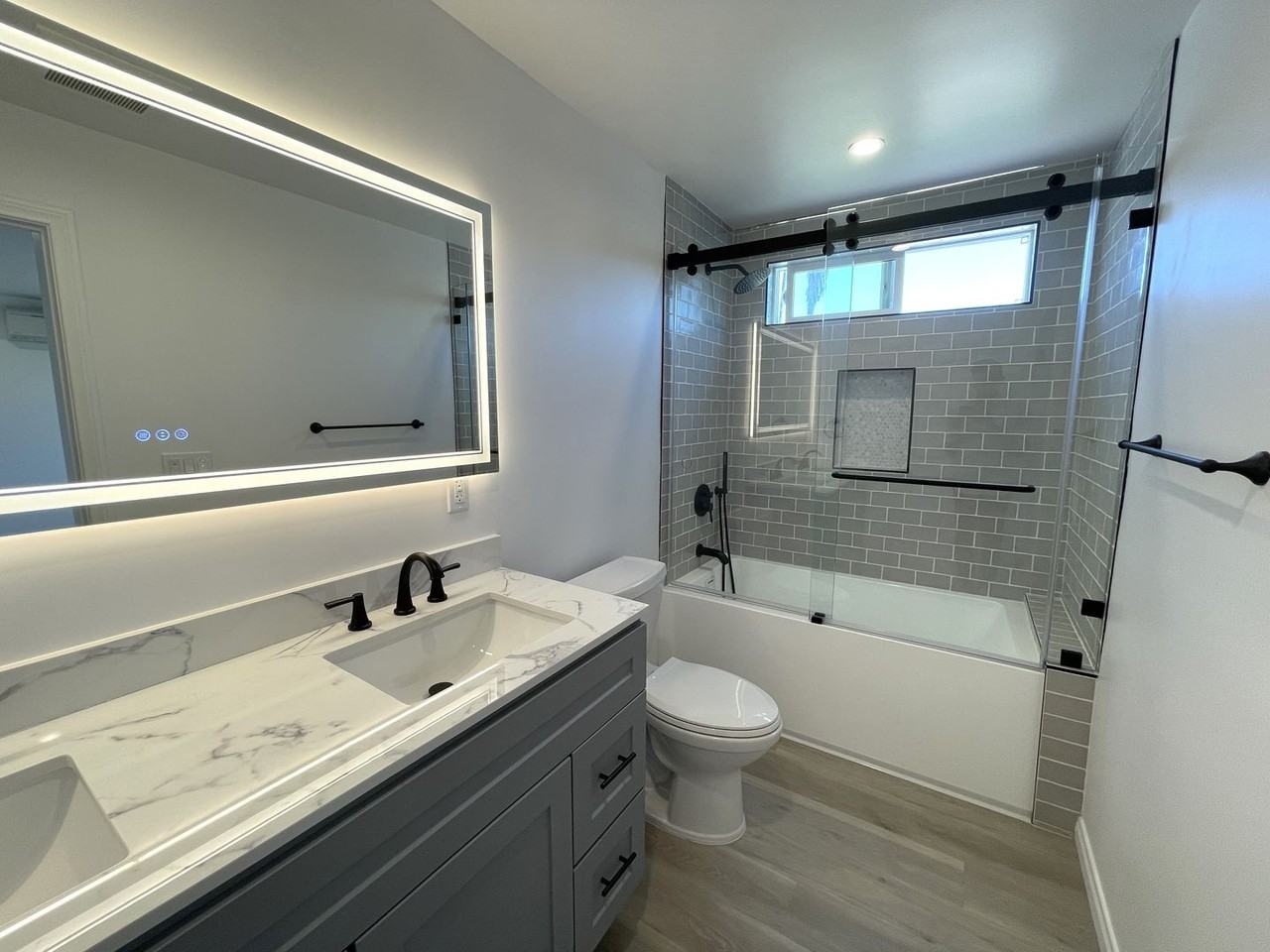 14533 Lyle St - Photo 7 of 17