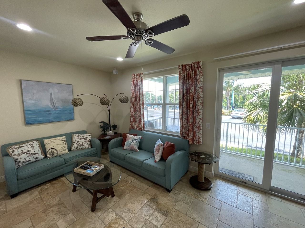 104 Parrotfish Ln - Photo 6 of 33