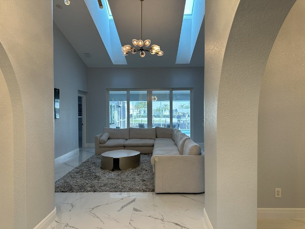 5186 Forbes Ter - Photo 6 of 35