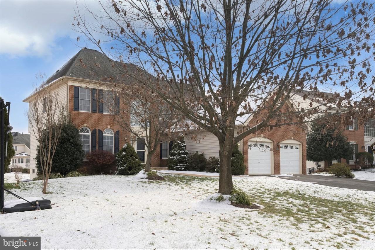 22662 Taylorstown Hunt Ct - Photo 2 of 33
