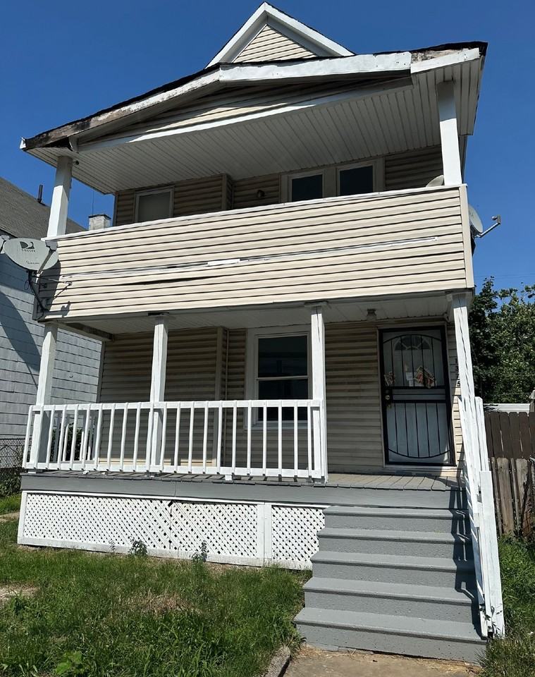 1375 E 89th St - Photo 2 of 17