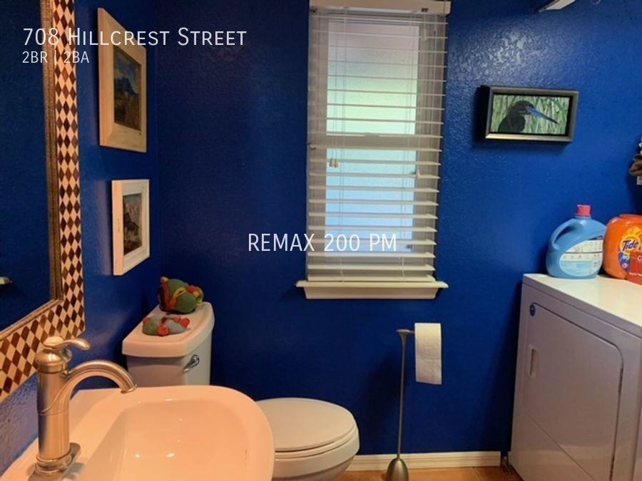 708 Hillcrest St - Photo 2 of 11