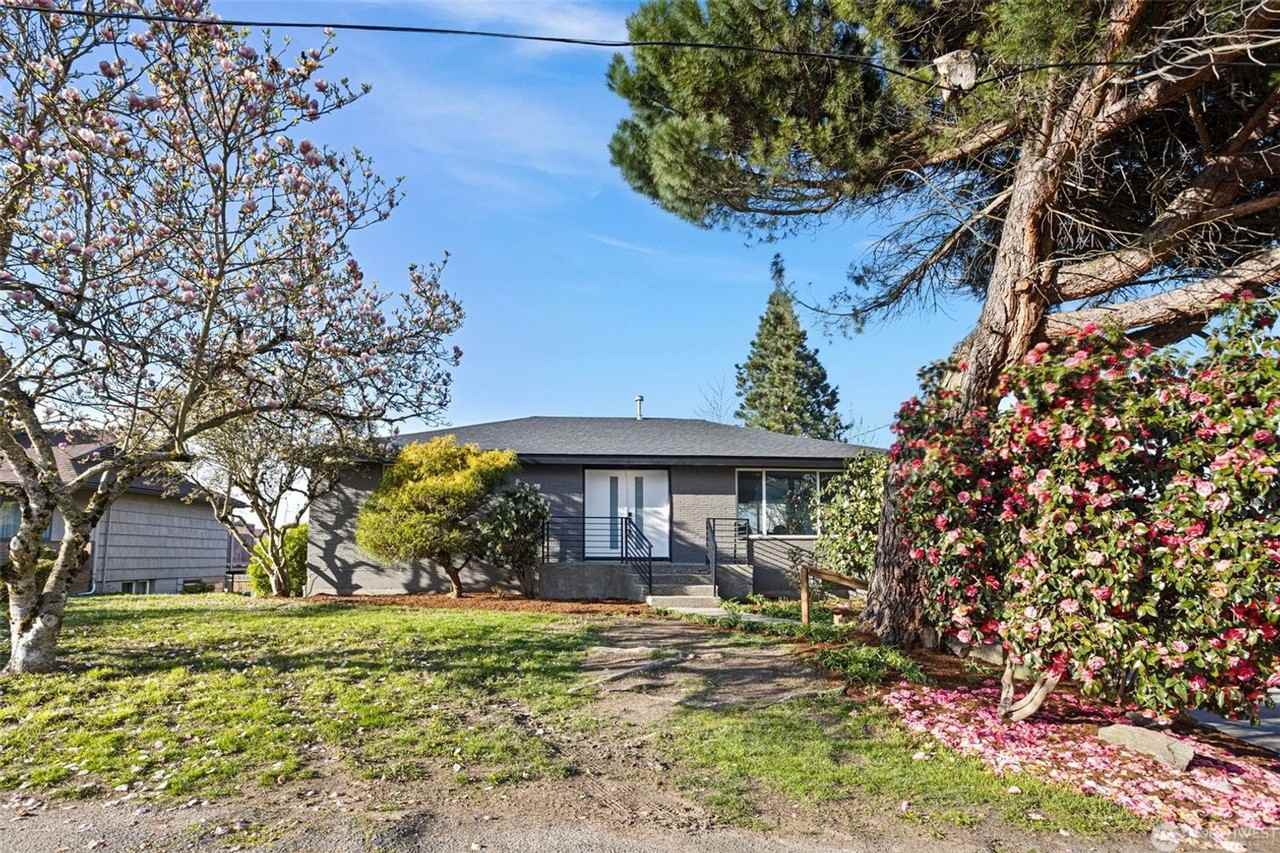 604 S 17th St - Photo 2 of 36