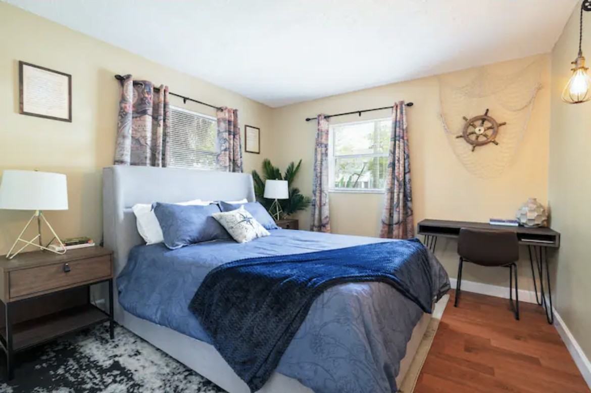 1911 7th St #1915 - Photo 6 of 23