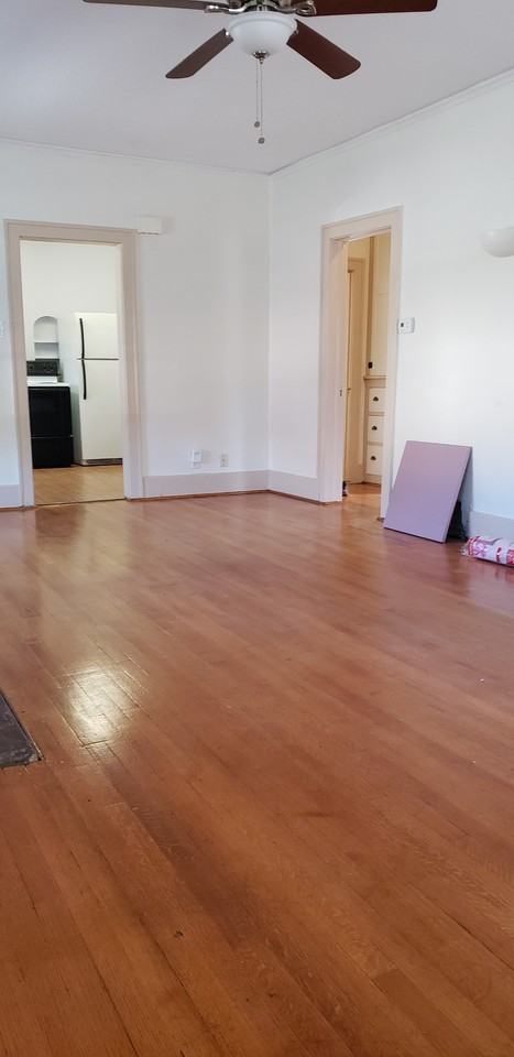 1312 Lake Ave #NA - Photo 2 of 3