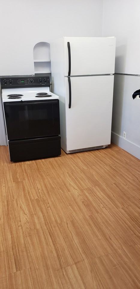 1312 Lake Ave #NA - Photo 3 of 3