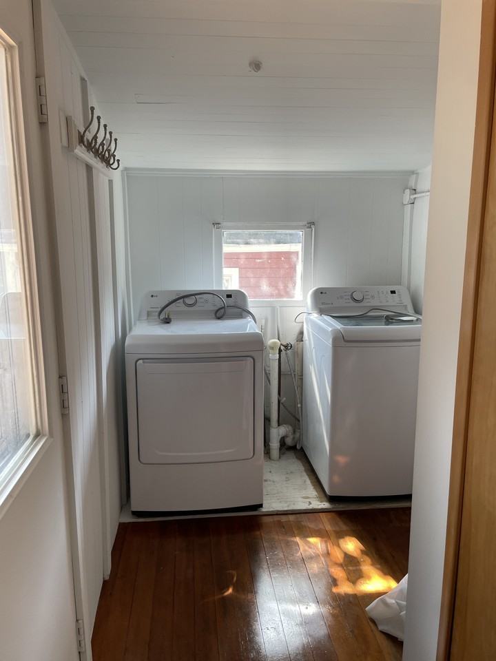 419 N Ashley St #NA - Photo 7 of 17