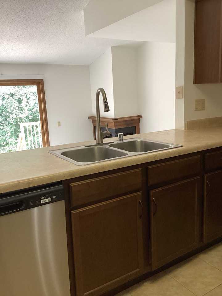 5826 Highland Ter #1 - Photo 5 of 25