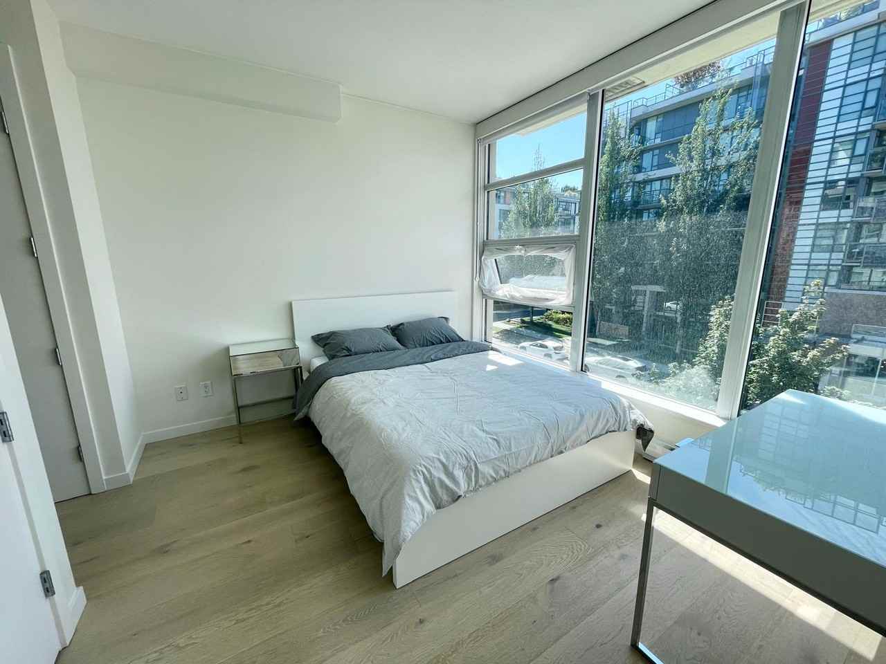 2528 Maple Street - Photo 7