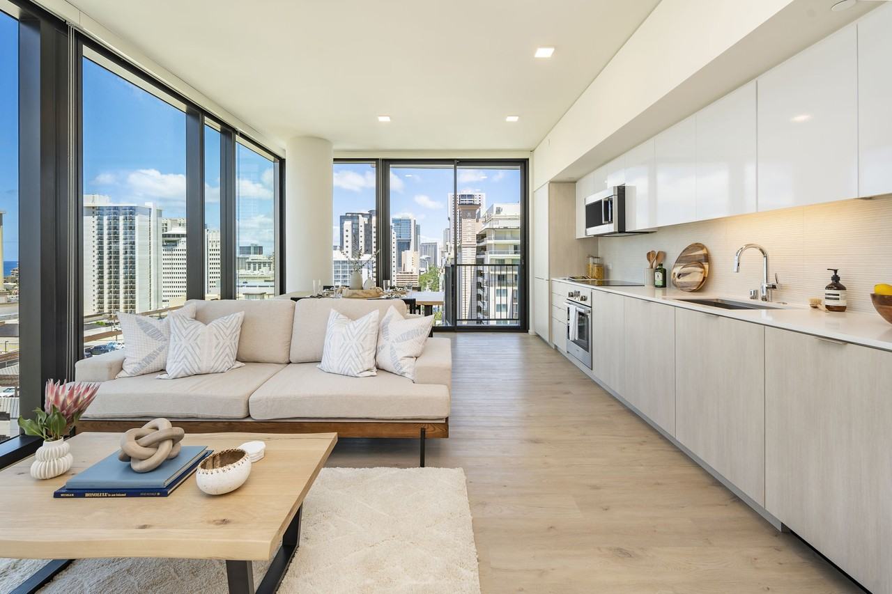 LILIA WAIKIKI - Photo 2 of 50