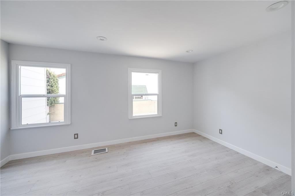 1340 Ethel St - Photo 2 of 8