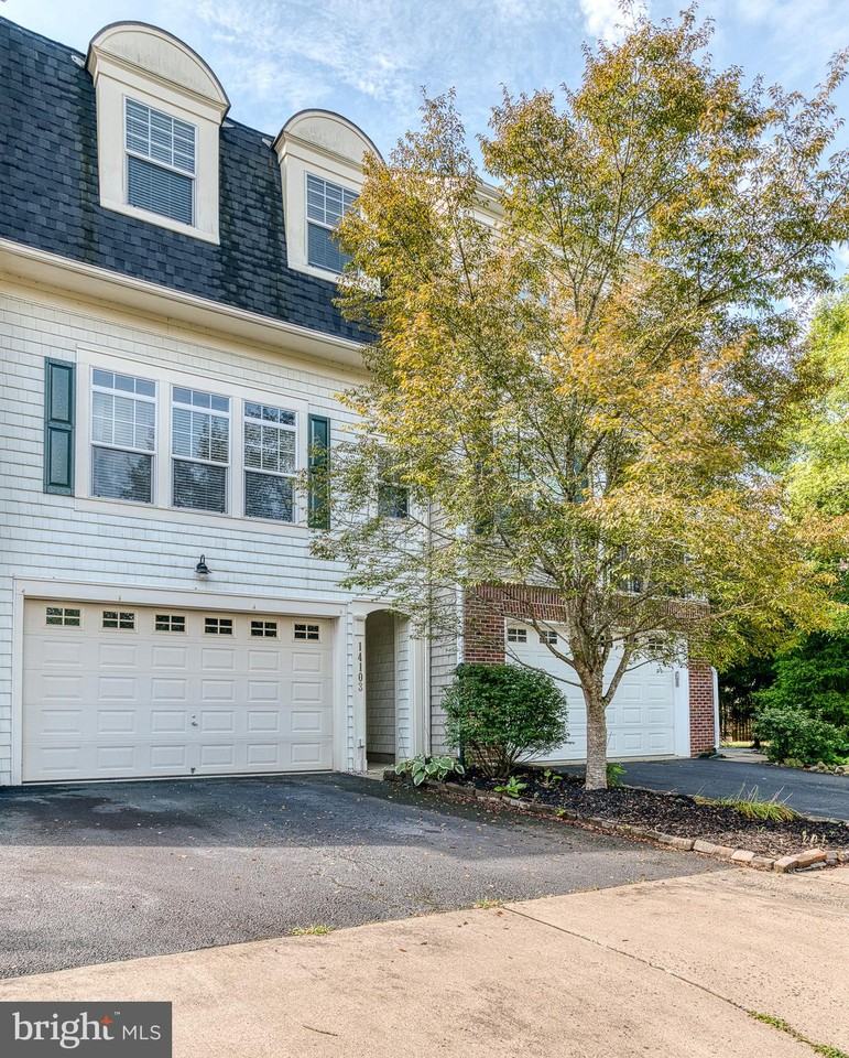 14103 Catbird Dr - Photo 2 of 39