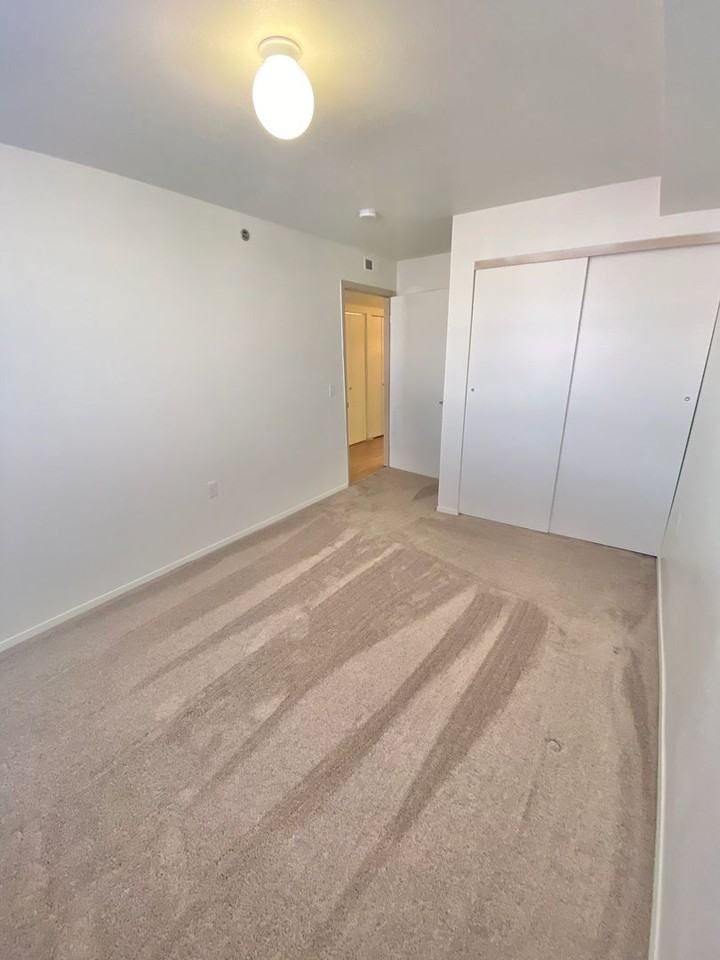 Aspen Court Apartments - Photo 5 of 5