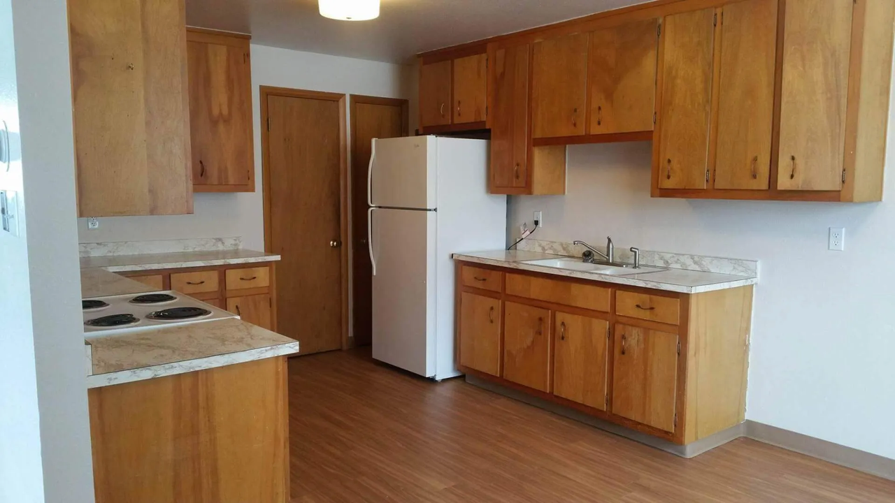 Gooder Apartments - Photo 7 of 18