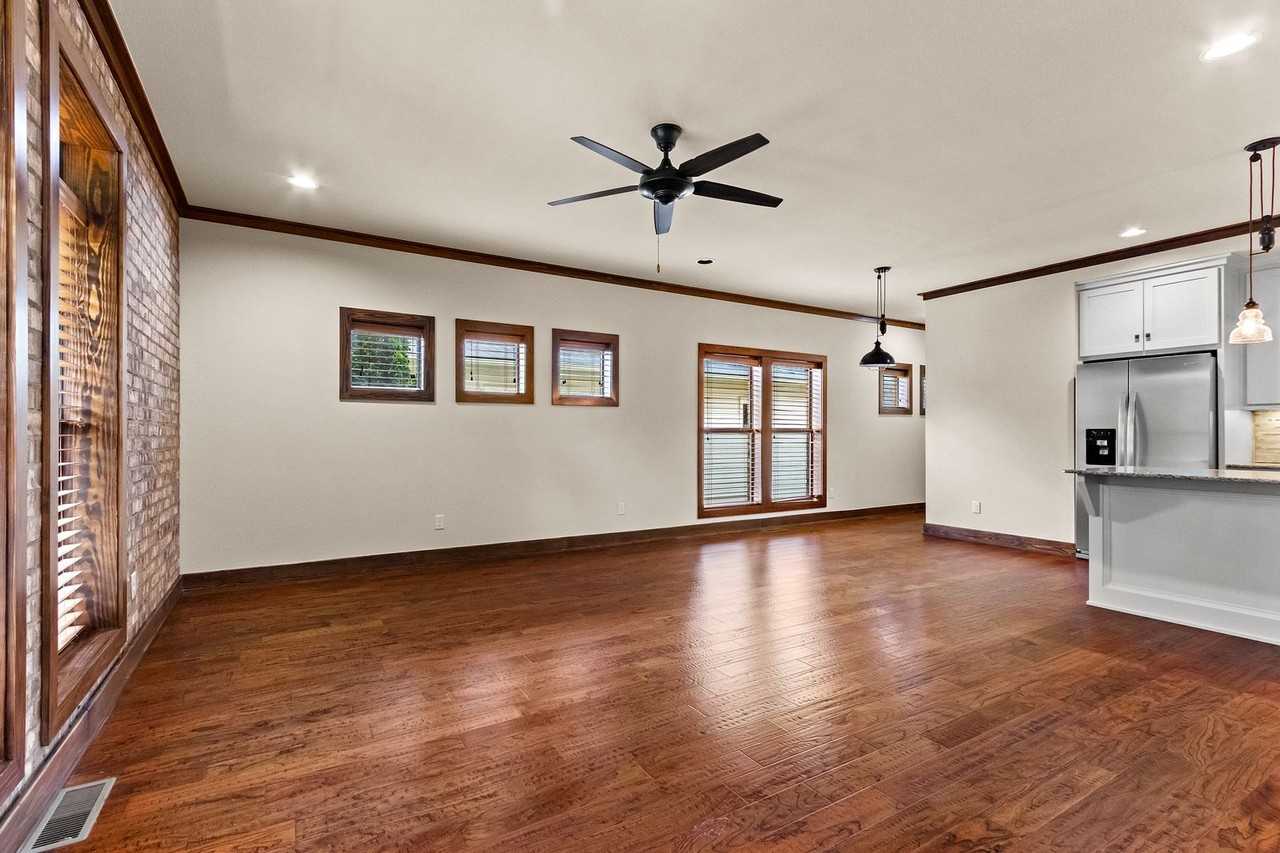 1789 N Best Friend Ln - Photo 6 of 30