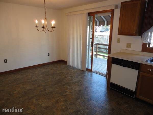 602 Ocean Meadows - Photo 3 of 10