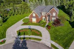 featured image of 16946 Niagara Ct