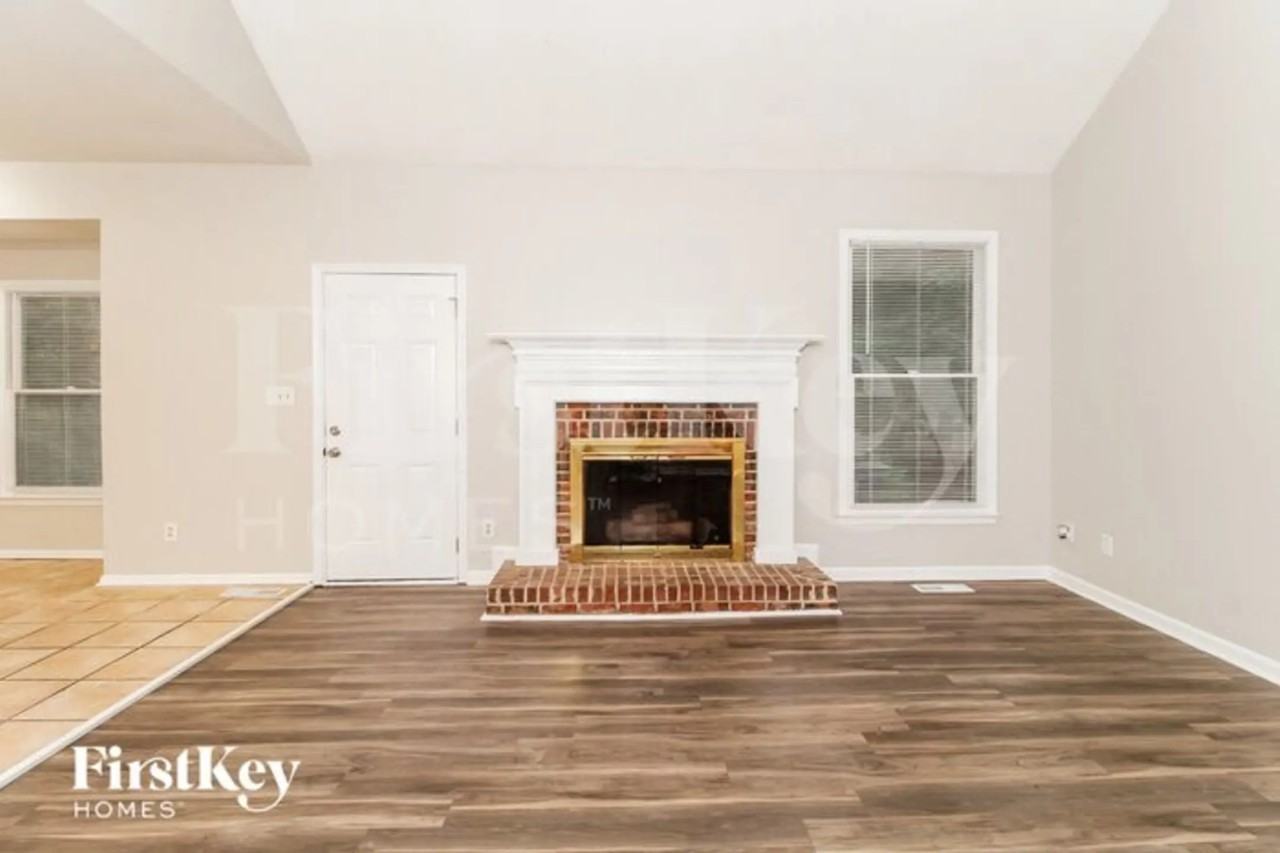 3001 Kings Pond Rd - Photo 3 of 14