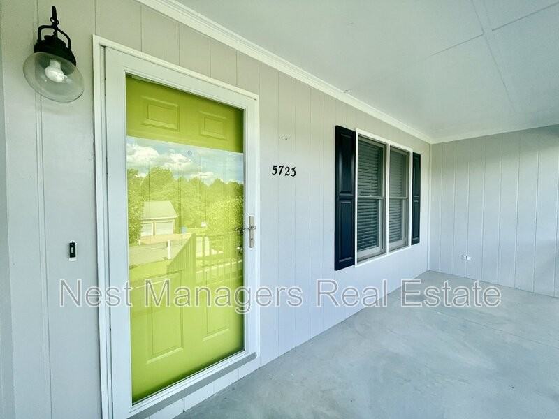 5723 Kingstree Dr - Photo 4 of 27