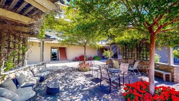 featured image of 1135 Grand Ave #7