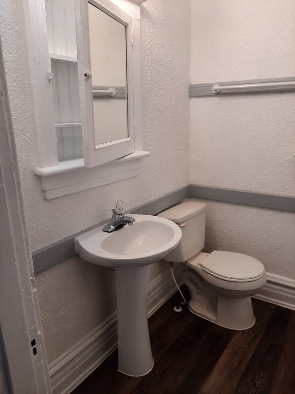 5139 Wabada Ave - Photo 4 of 7