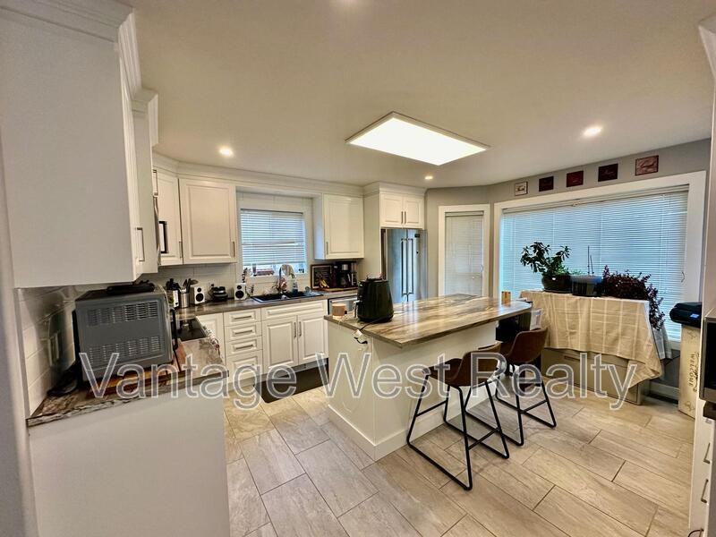 2001 Louie Dr - Photo 3 of 15