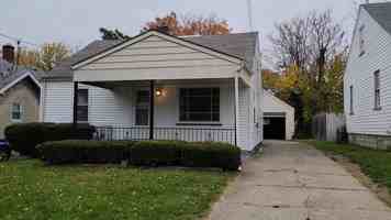 featured image of 236 Hilton Ave