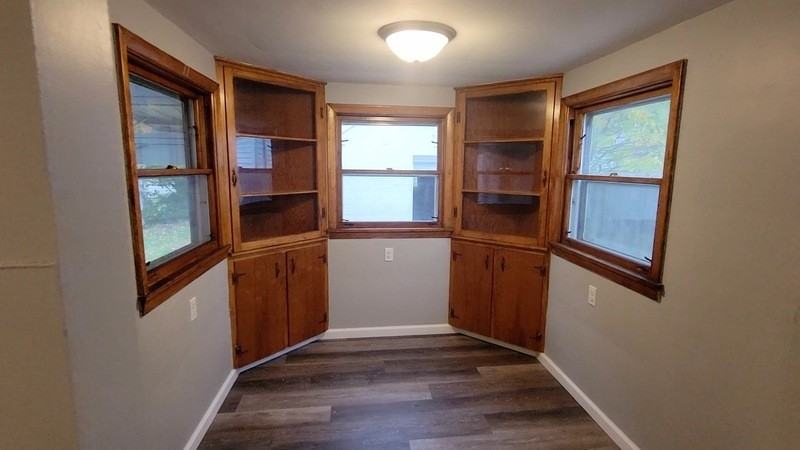 236 Hilton Ave - Photo 3 of 10