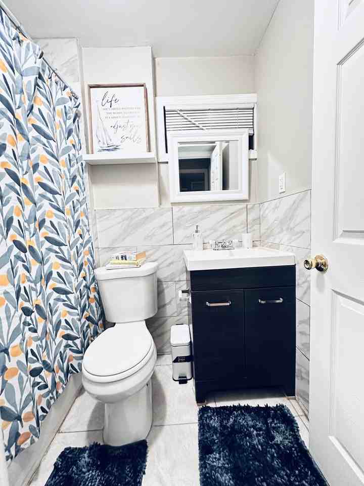 41 Montrose St - Photo 3 of 23