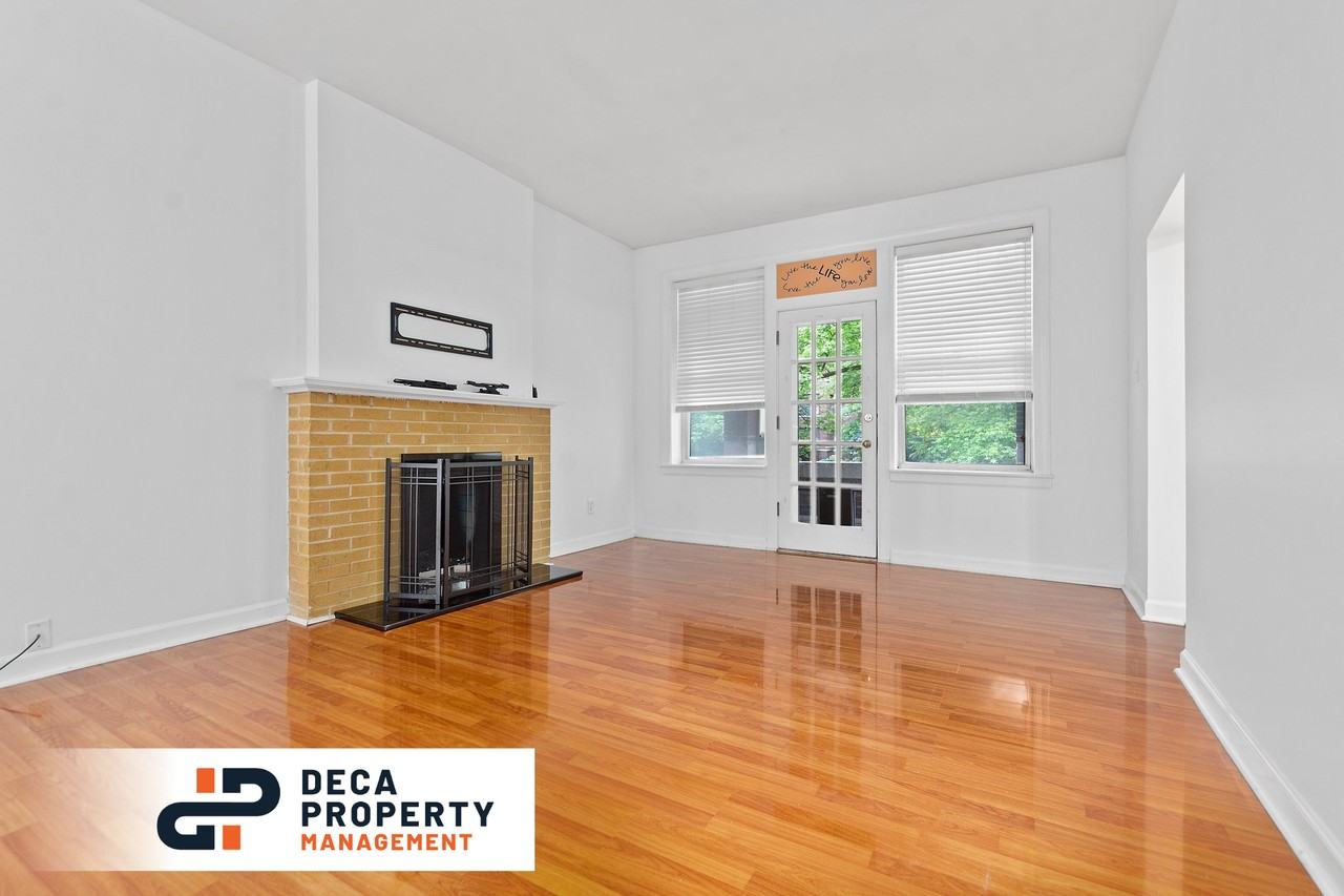 5553 Waterman Blvd #1E - Photo 3 of 20