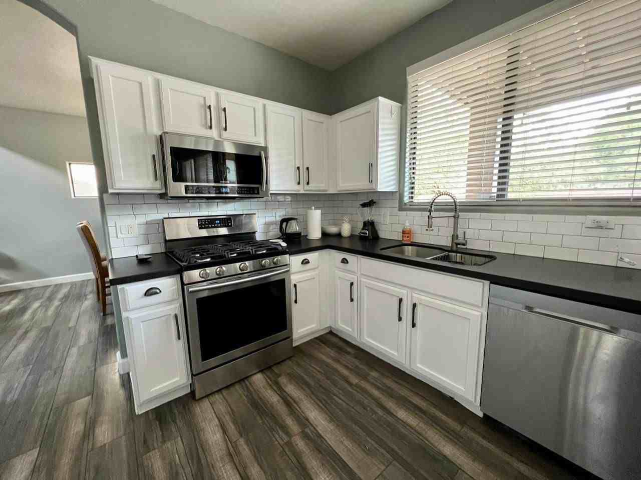 15179 S Via Rancho Grande - Photo 2 of 32