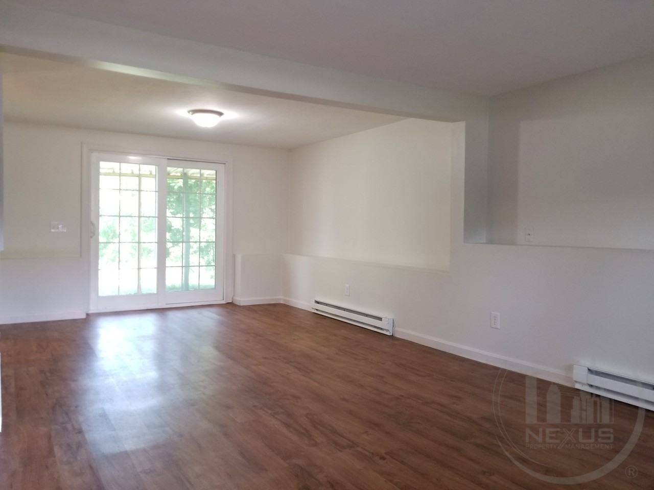 35 Phillips St - Photo 2 of 14