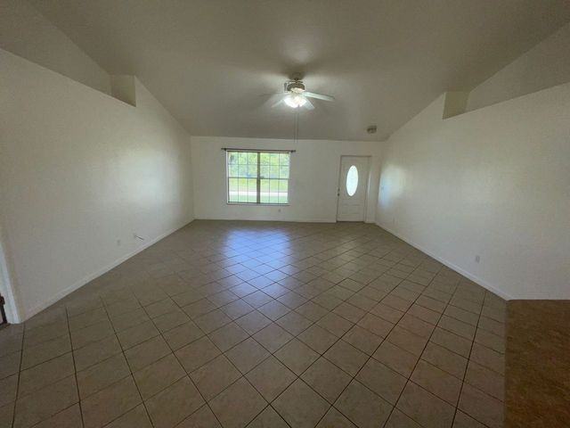 721 Castlestone Ave S - Photo 5 of 17