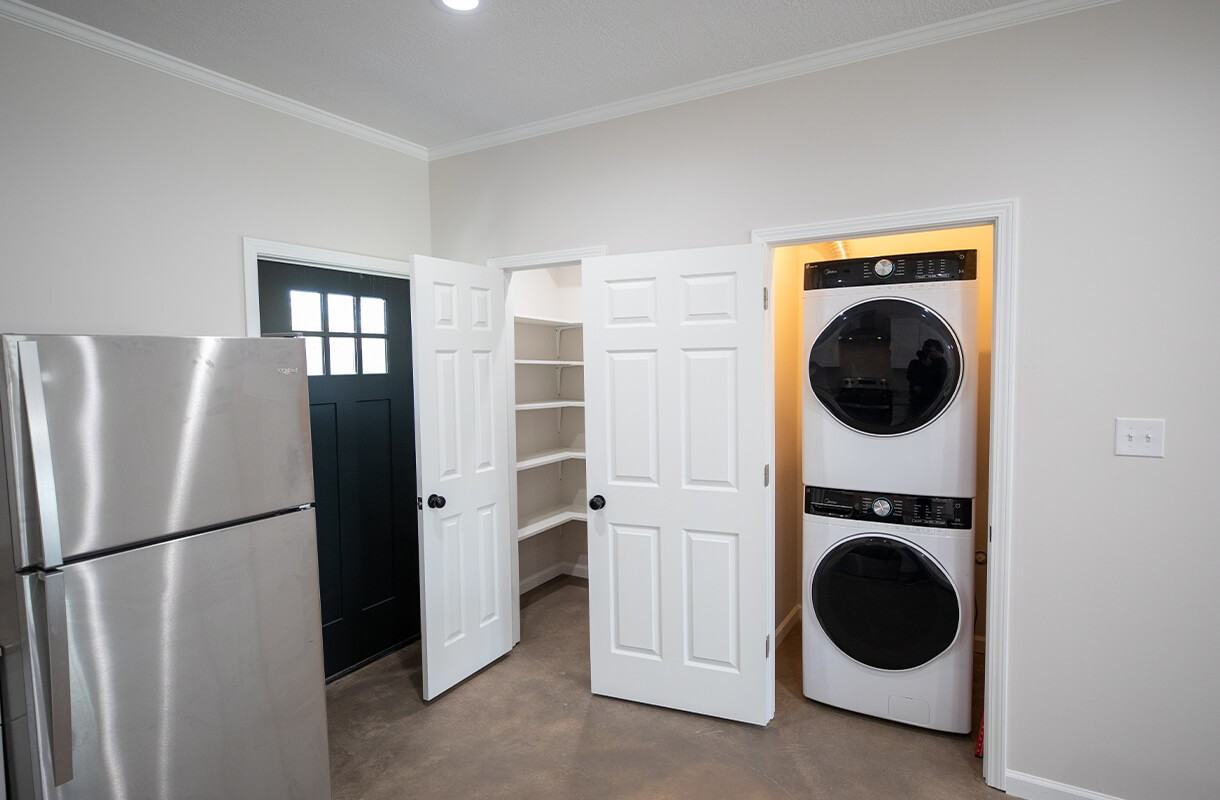 1513 Leblanc St #B - Photo 4 of 10