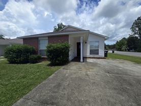 8900 Forest Oak Dr - Photo 1 of 1