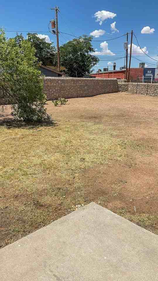 3528 Dundee St - Photo 3 of 10