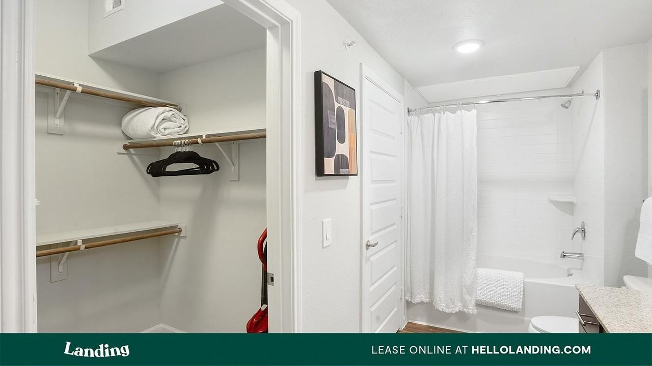 715 W Slaughter Ln - Photo 3 of 50