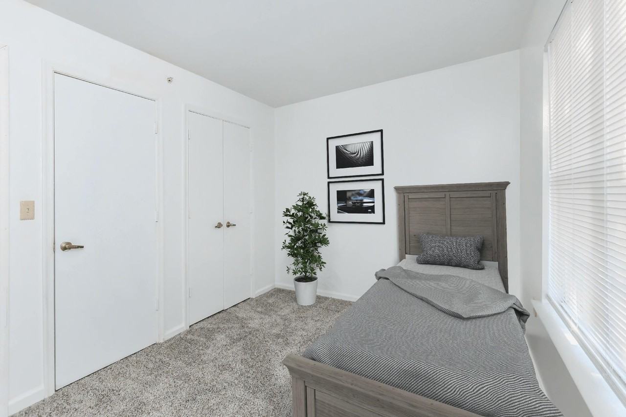 Commons at Churchland - Photo 5 of 29