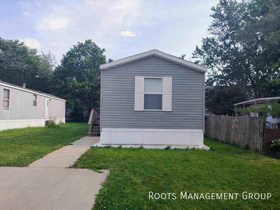 1122 W Aberdeen Rd - Photo 2 of 8