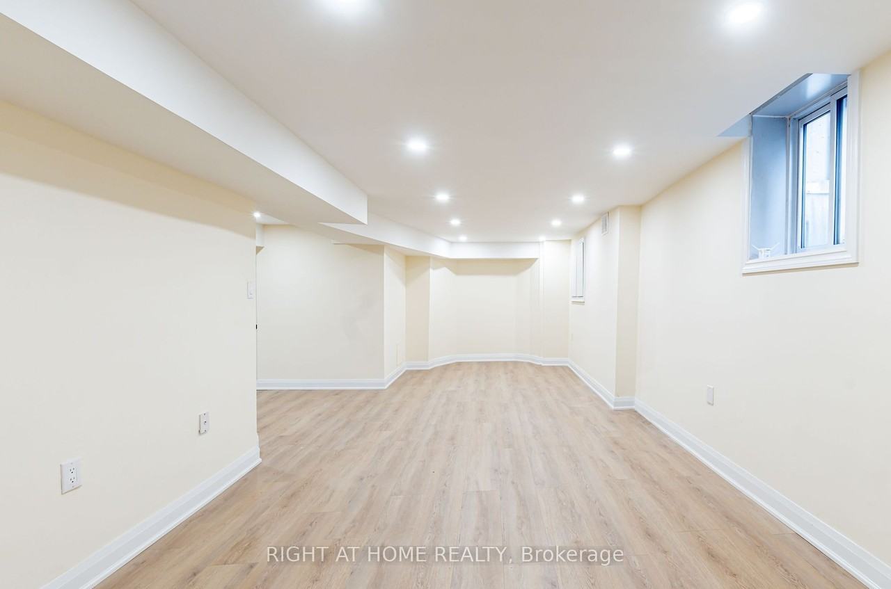 43 Greenbush Place - Photo 2 of 9