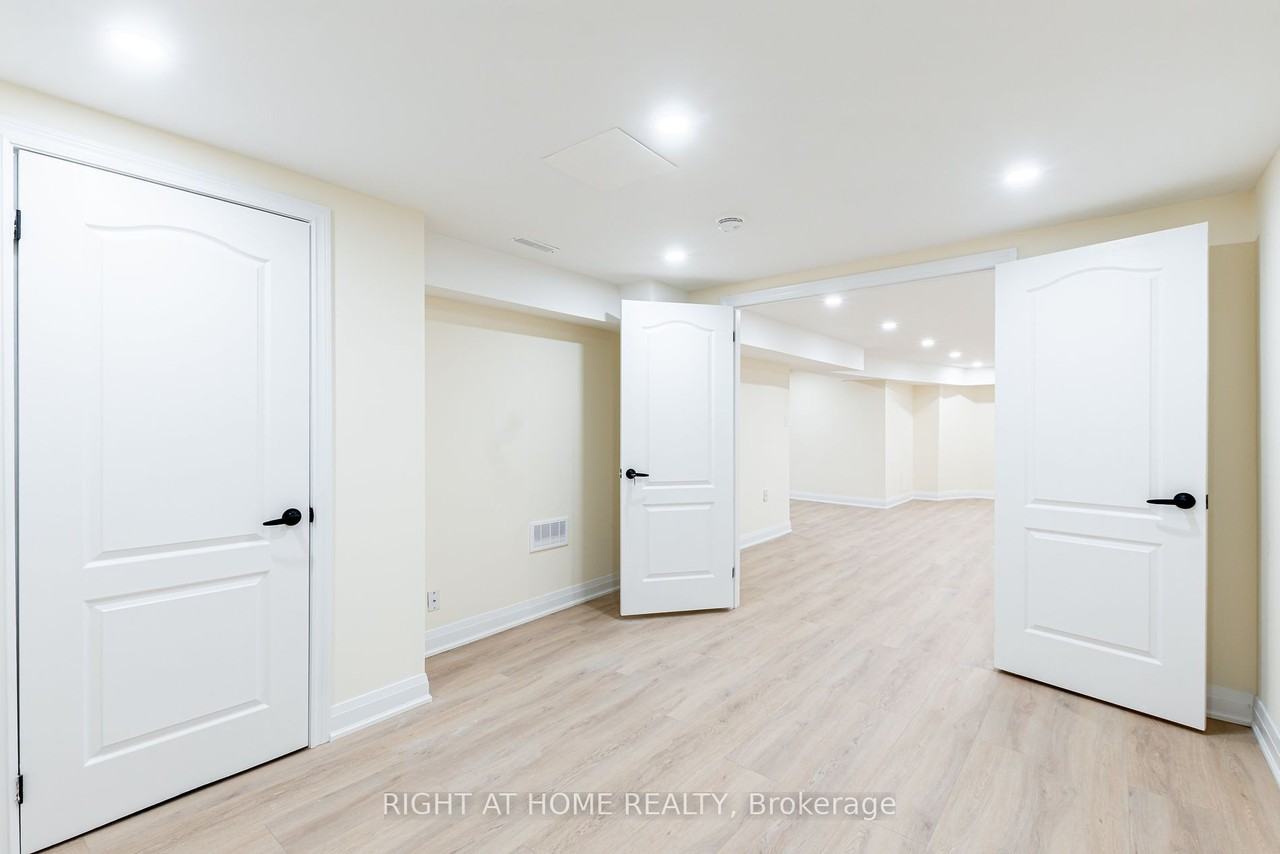 43 Greenbush Place - Photo 3 of 9