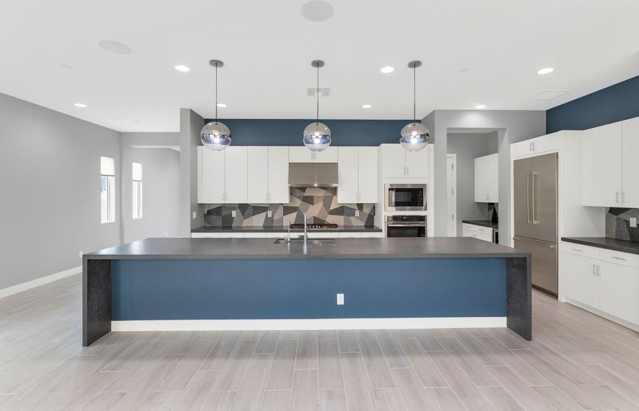 6940 E Lyra Dr - Photo 4 of 22