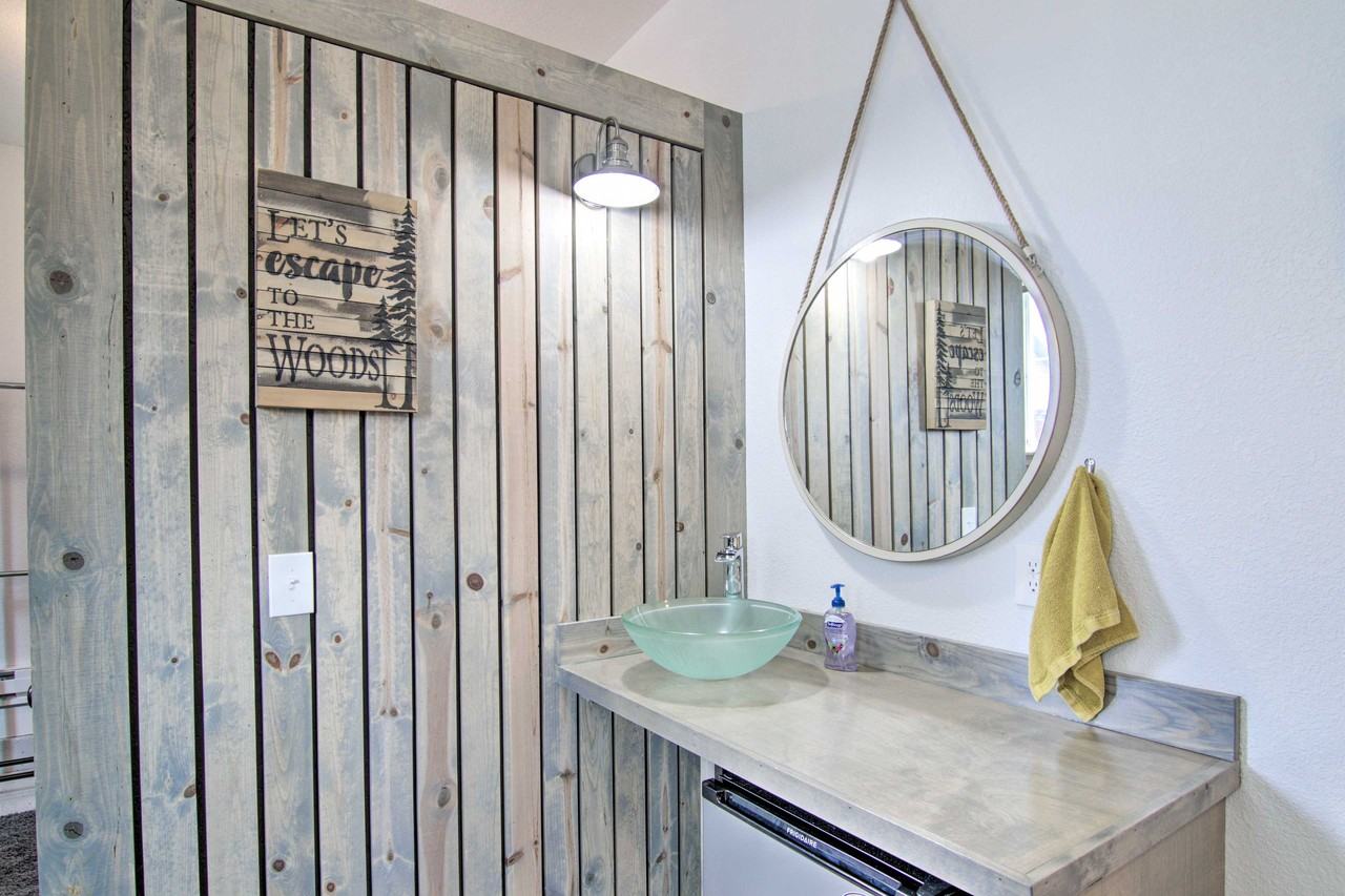 4208 Benepe Street #B - Photo 5 of 36