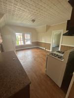 featured image of 5 Oak St