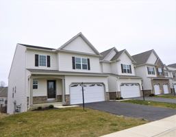 featured image of 4617 Hamlin Ln