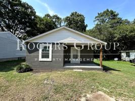 featured image of 1021 Hughes St