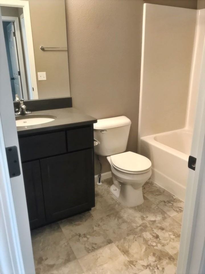 3608 24th St Se - Photo 5 of 5