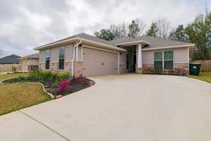 featured image of 5648 Peach Drive