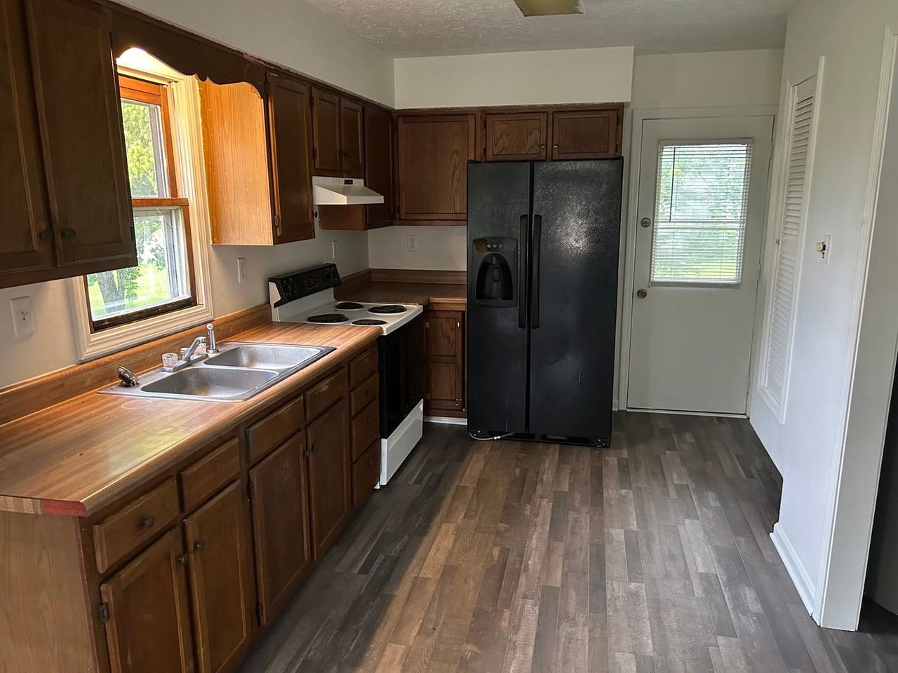 117 Murdock St - Photo 5 of 10