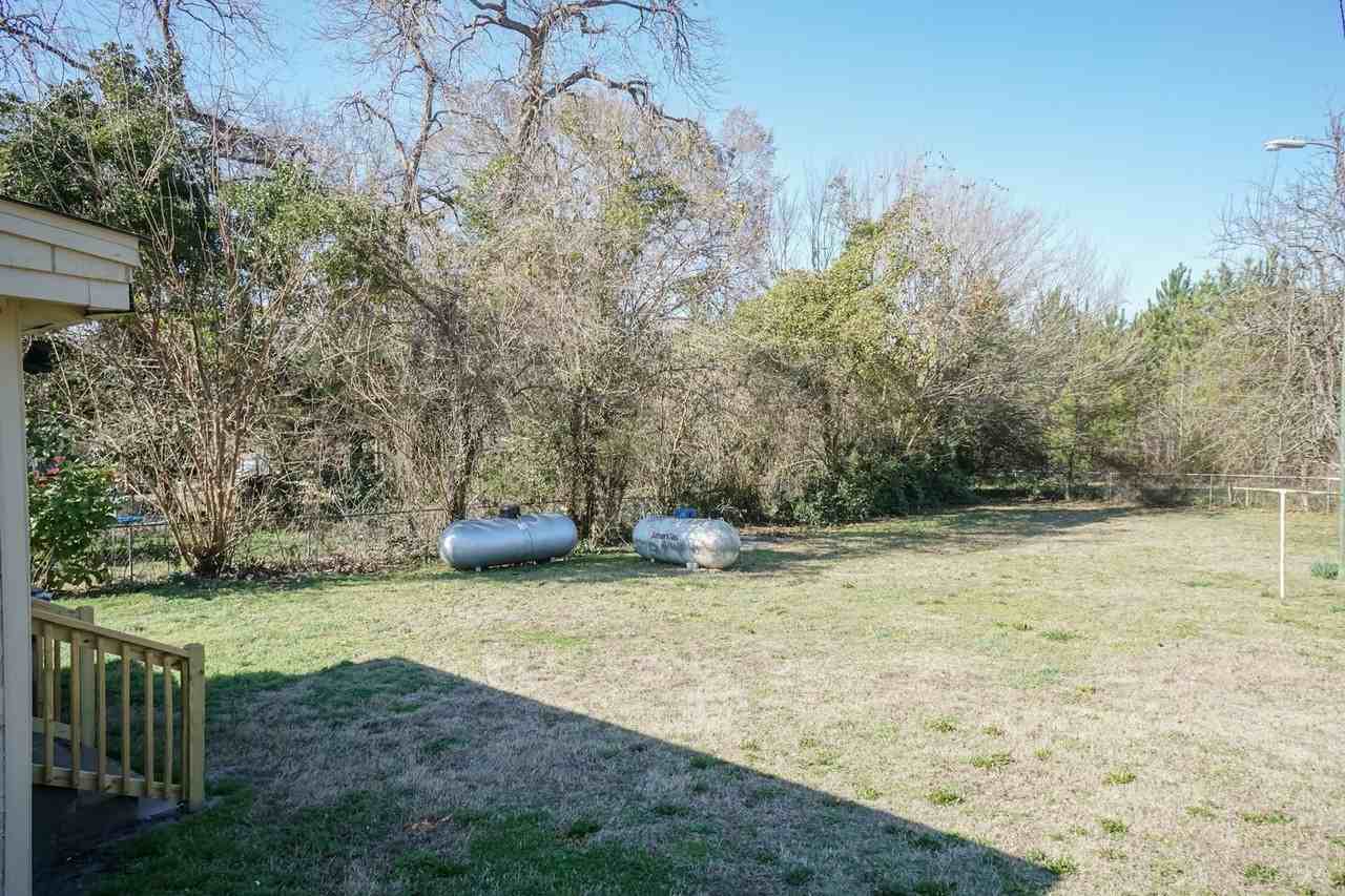 307 Olivia Ln - Photo 5 of 22
